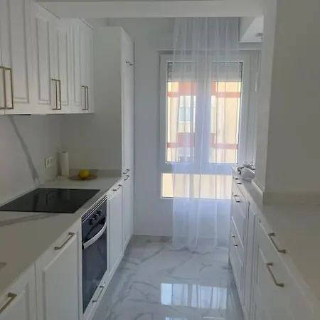 Apartamento Moderno A Pie De Playa En Lejlighed